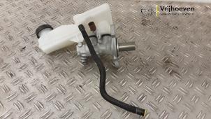 Gebruikte Hoofdremcilinder Opel Corsa F (UB/UH/UP) 1.2 Turbo 12V 100 Prijs € 40,00 Margeregeling aangeboden door Autodemontage Vrijhoeven B.V.