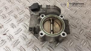 Gebruikte Gasklephuis Opel Corsa D 1.6i OPC 16V Turbo Prijs € 50,00 Margeregeling aangeboden door Autodemontage Vrijhoeven B.V.