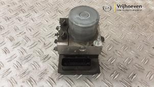 Gebruikte ABS Pomp Opel Corsa D 1.6i OPC 16V Turbo Prijs € 150,00 Margeregeling aangeboden door Autodemontage Vrijhoeven B.V.