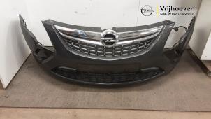 Gebruikte Voorbumper Opel Zafira Tourer (P12) 1.4 Turbo 16V ecoFLEX Prijs € 700,00 Margeregeling aangeboden door Autodemontage Vrijhoeven B.V.