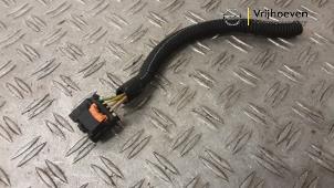 Gebruikte Stekker Opel Corsa F (UB/UH/UP) 1.2 Turbo 12V 100 Prijs € 30,00 Margeregeling aangeboden door Autodemontage Vrijhoeven B.V.