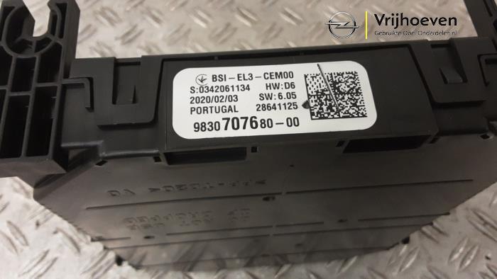 Computer Body Control van een Opel Corsa F (UB/UH/UP) 1.2 Turbo 12V 100 2022