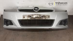 Gebruikte Voorbumper Opel Tigra Twin Top 1.4 16V Prijs € 400,00 Margeregeling aangeboden door Autodemontage Vrijhoeven B.V.