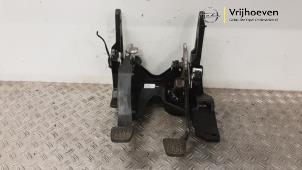 Gebruikte Pedalen Set Opel Zafira Tourer (P12) 1.4 Turbo 16V ecoFLEX Prijs € 150,00 Margeregeling aangeboden door Autodemontage Vrijhoeven B.V.