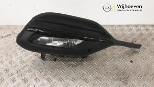 Gebruikte Mistlamp rechts-voor Opel Astra K 1.5 CDTi 122 12V Prijs € 75,00 Margeregeling aangeboden door Autodemontage Vrijhoeven B.V.