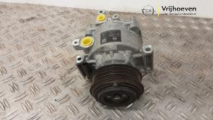 Gebruikte Pomp Airco Opel Astra K 1.5 CDTi 122 12V Prijs € 400,00 Margeregeling aangeboden door Autodemontage Vrijhoeven B.V.