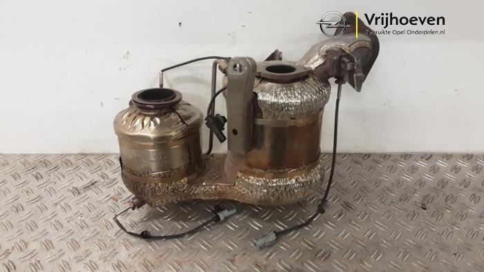 Gebruikte Roetfilter Opel Astra K 1.5 CDTi 122 12V Prijs € 1.250,00 Margeregeling aangeboden door Autodemontage Vrijhoeven B.V.