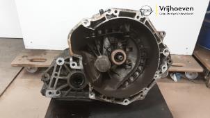 Gebruikte Versnellingsbak Opel Corsa D 1.2 16V LPG Prijs € 150,00 Margeregeling aangeboden door Autodemontage Vrijhoeven B.V.