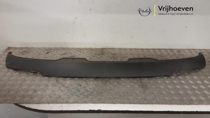 Gebruikte Diffuser achterbumper Opel Astra K Sports Tourer 1.0 Turbo 12V Prijs € 50,00 Margeregeling aangeboden door Autodemontage Vrijhoeven B.V.