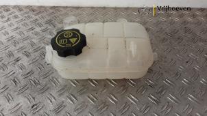 Gebruikte Expansievat Opel Mokka/Mokka X 1.4 Turbo 16V Bi-fuel ecoFLEX 4x2 Prijs € 30,00 Margeregeling aangeboden door Autodemontage Vrijhoeven B.V.