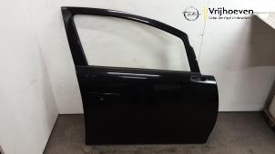 Gebruikte Deur 4Deurs rechts-voor Opel Corsa D 1.4 16V Twinport Prijs € 90,00 Margeregeling aangeboden door Autodemontage Vrijhoeven B.V.