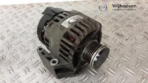 Gebruikte Dynamo Opel Combo 1.3 CDTI 16V ecoFlex Prijs € 25,00 Margeregeling aangeboden door Autodemontage Vrijhoeven B.V.