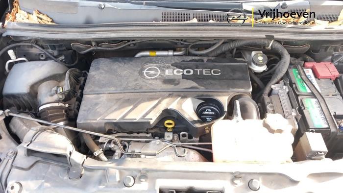 Motor van een Opel Mokka/Mokka X 1.6 CDTI 16V 4x2 2015