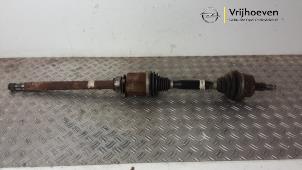 Gebruikte Cardanas rechts-voor (VWA) Opel Combo 1.6 CDTI 16V Prijs € 125,00 Margeregeling aangeboden door Autodemontage Vrijhoeven B.V.