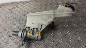 Gebruikte Hoofdremcilinder Opel Mokka/Mokka X 1.4 Turbo 16V Bi-fuel ecoFLEX 4x2 Prijs € 150,00 Margeregeling aangeboden door Autodemontage Vrijhoeven B.V.