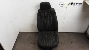 Gebruikte Stoel rechts Opel Corsa D 1.4 16V Twinport Prijs € 100,00 Margeregeling aangeboden door Autodemontage Vrijhoeven B.V.