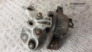 Gebruikte Motorrubber Opel Mokka X 1.4 Turbo 16V Prijs € 30,00 Margeregeling aangeboden door Autodemontage Vrijhoeven B.V.