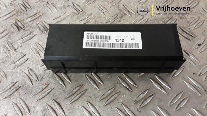 Gebruikte Computer Kachel Opel Corsa E 1.0 SIDI Turbo 12V Prijs € 20,00 Margeregeling aangeboden door Autodemontage Vrijhoeven B.V.