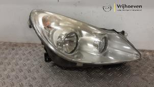 Gebruikte Rechter Koplamp Opel Corsa D 1.3 CDTi 16V ecoFLEX Prijs € 70,00 Margeregeling aangeboden door Autodemontage Vrijhoeven B.V.
