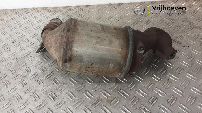 Gebruikte Roetfilter Opel Corsa D 1.3 CDTi 16V ecoFLEX Prijs € 250,00 Margeregeling aangeboden door Autodemontage Vrijhoeven B.V.