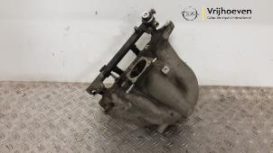 Gebruikte Inlaatspruitstuk Opel Zafira (M75) 2.0 16V Turbo Prijs € 250,00 Margeregeling aangeboden door Autodemontage Vrijhoeven B.V.