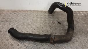 Gebruikte Intercooler Slang Opel Zafira (M75) 2.0 16V Turbo Prijs € 100,00 Margeregeling aangeboden door Autodemontage Vrijhoeven B.V.