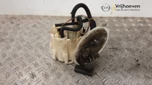 Gebruikte Tank element Pomp Opel Zafira (M75) 2.0 16V Turbo Prijs € 75,00 Margeregeling aangeboden door Autodemontage Vrijhoeven B.V.