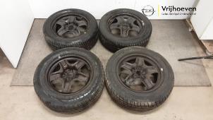 Gebruikte Velgen set + winterbanden Opel Astra K 1.0 Turbo 12V Prijs € 300,00 Margeregeling aangeboden door Autodemontage Vrijhoeven B.V.