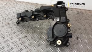 Gebruikte Kleppendeksel Opel Crossland (X) 1.2 Turbo 12V Prijs € 70,00 Margeregeling aangeboden door Autodemontage Vrijhoeven B.V.