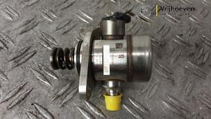 Gebruikte Brandstofpomp Mechanisch Opel Crossland (X) 1.2 Turbo 12V Prijs € 70,00 Margeregeling aangeboden door Autodemontage Vrijhoeven B.V.