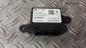 Gebruikte Module PDC Opel Corsa E 1.4 16V Prijs € 30,00 Margeregeling aangeboden door Autodemontage Vrijhoeven B.V.