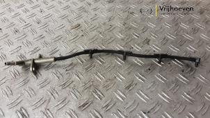 Gebruikte Brandstofleiding Opel Corsa E 1.3 CDTi 16V ecoFLEX Prijs € 40,00 Margeregeling aangeboden door Autodemontage Vrijhoeven B.V.