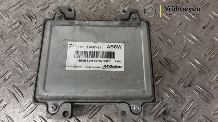 Gebruikte Computer Motormanagement Opel Corsa E 1.6 OPC Turbo 16V Prijs € 100,00 Margeregeling aangeboden door Autodemontage Vrijhoeven B.V.