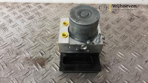 Gebruikte ABS Pomp Opel Corsa D 1.2 16V LPG Prijs € 500,00 Margeregeling aangeboden door Autodemontage Vrijhoeven B.V.