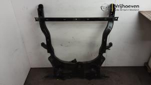 Gebruikte Subframe Opel Astra K 1.4 Turbo 16V Prijs € 200,00 Margeregeling aangeboden door Autodemontage Vrijhoeven B.V.
