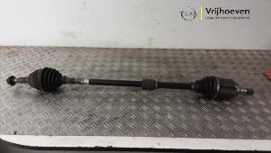 Gebruikte Cardanas rechts-voor (VWA) Opel Astra J Sports Tourer (PD8/PE8/PF8) 1.6 16V Prijs € 75,00 Margeregeling aangeboden door Autodemontage Vrijhoeven B.V.