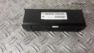 Gebruikte Kachelcomputer Opel Astra J Sports Tourer (PD8/PE8/PF8) 1.6 16V Prijs € 50,00 Margeregeling aangeboden door Autodemontage Vrijhoeven B.V.