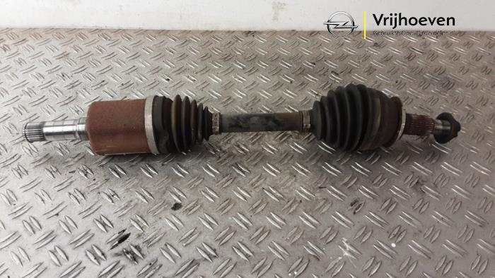 Gebruikte Steekas links-voor Opel Insignia Grand Sport 2.0 CDTI 16V Prijs € 150,00 Margeregeling aangeboden door Autodemontage Vrijhoeven B.V.