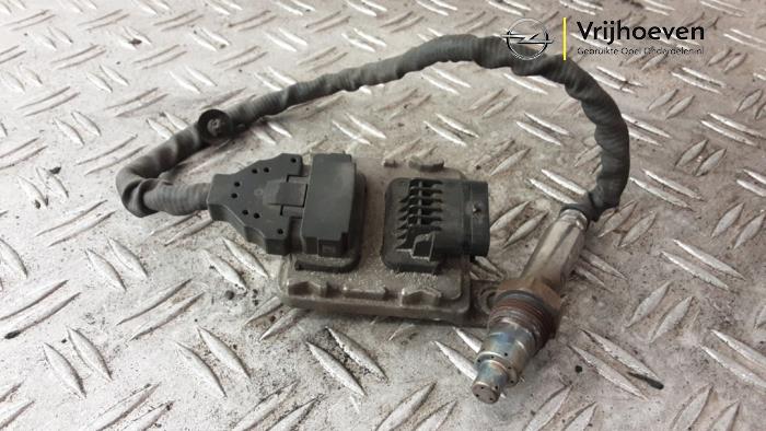 Gebruikte Nox sensor Opel Insignia Grand Sport 2.0 CDTI 16V Prijs € 300,00 Margeregeling aangeboden door Autodemontage Vrijhoeven B.V.