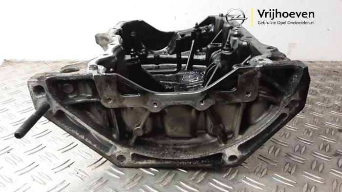 Carterpan van een Opel Vivaro 1.6 CDTI BiTurbo 120 2016