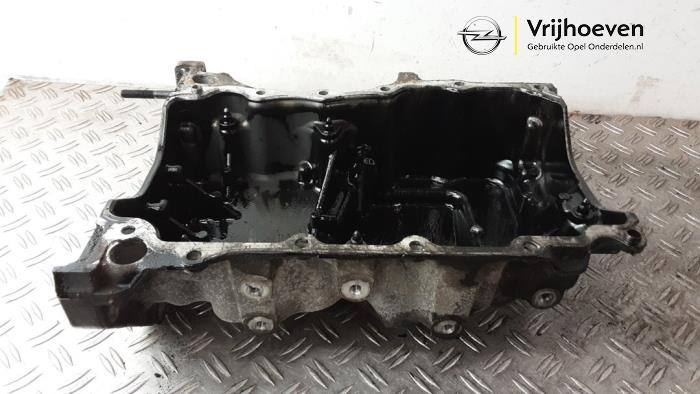 Gebruikte Carterpan Opel Vivaro 1.6 CDTI BiTurbo 120 Prijs € 120,00 Inclusief btw aangeboden door Autodemontage Vrijhoeven B.V.