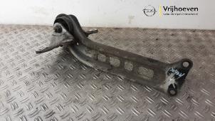Gebruikte Draagarm rechts-achter Opel Insignia Grand Sport 2.0 CDTI 16V Prijs € 40,00 Margeregeling aangeboden door Autodemontage Vrijhoeven B.V.