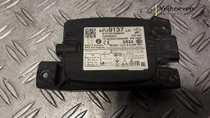 Gebruikte Dode hoek sensor Opel Insignia Grand Sport 1.6 CDTI 16V 136 Prijs € 125,00 Margeregeling aangeboden door Autodemontage Vrijhoeven B.V.