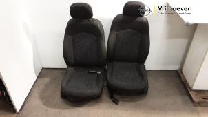Gebruikte Interieur Bekledingsset Opel Corsa E 1.0 SIDI Turbo 12V Prijs € 125,00 Margeregeling aangeboden door Autodemontage Vrijhoeven B.V.