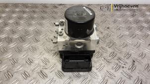 Gebruikte ABS Pomp Opel Zafira Tourer (P12) 2.0 CDTI 16V 170 Ecotec Prijs € 200,00 Margeregeling aangeboden door Autodemontage Vrijhoeven B.V.