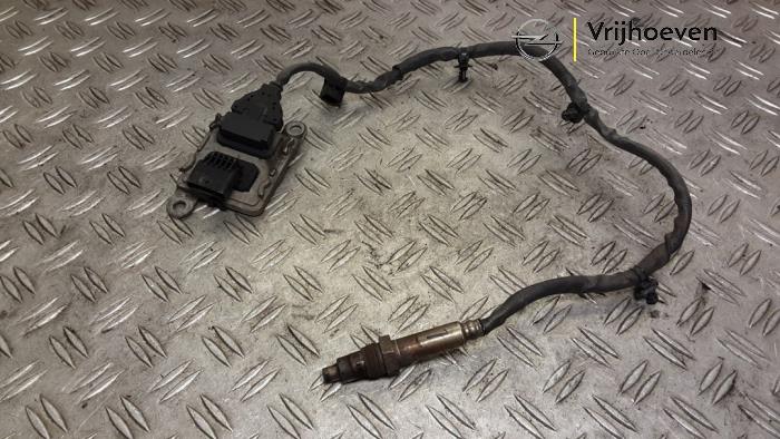 Gebruikte Nox sensor Opel Zafira Tourer (P12) 2.0 CDTI 16V 170 Ecotec Prijs € 300,00 Margeregeling aangeboden door Autodemontage Vrijhoeven B.V.