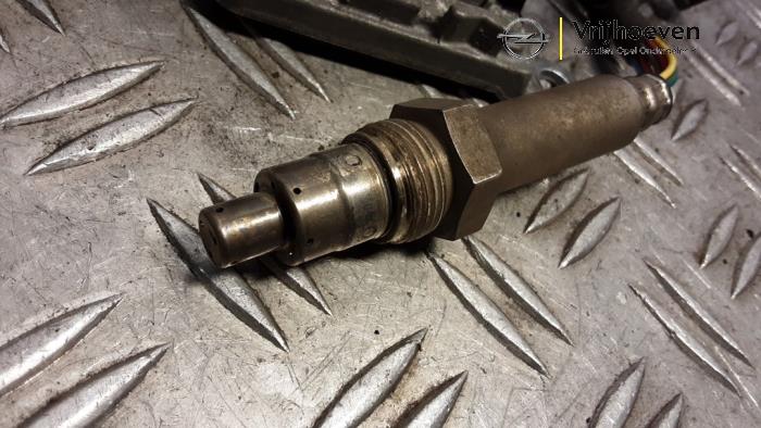 Nox sensor van een Opel Insignia Grand Sport 2.0 CDTI 16V 2017