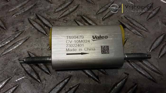 Gebruikte Expansieklep airco Opel Corsa F (UB/UH/UP) Electric, Corsa-e 50kWh Prijs € 40,00 Margeregeling aangeboden door Autodemontage Vrijhoeven B.V.