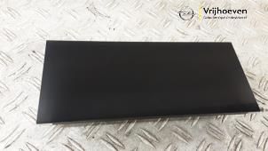 Gebruikte Display Interieur Opel Mokka Mokka-e, Electric 50 kWh Prijs € 250,00 Margeregeling aangeboden door Autodemontage Vrijhoeven B.V.