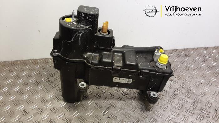 Gebruikte Airco Condensor Opel Corsa F (UB/UH/UP) Electric, Corsa-e 50kWh Prijs € 65,00 Margeregeling aangeboden door Autodemontage Vrijhoeven B.V.